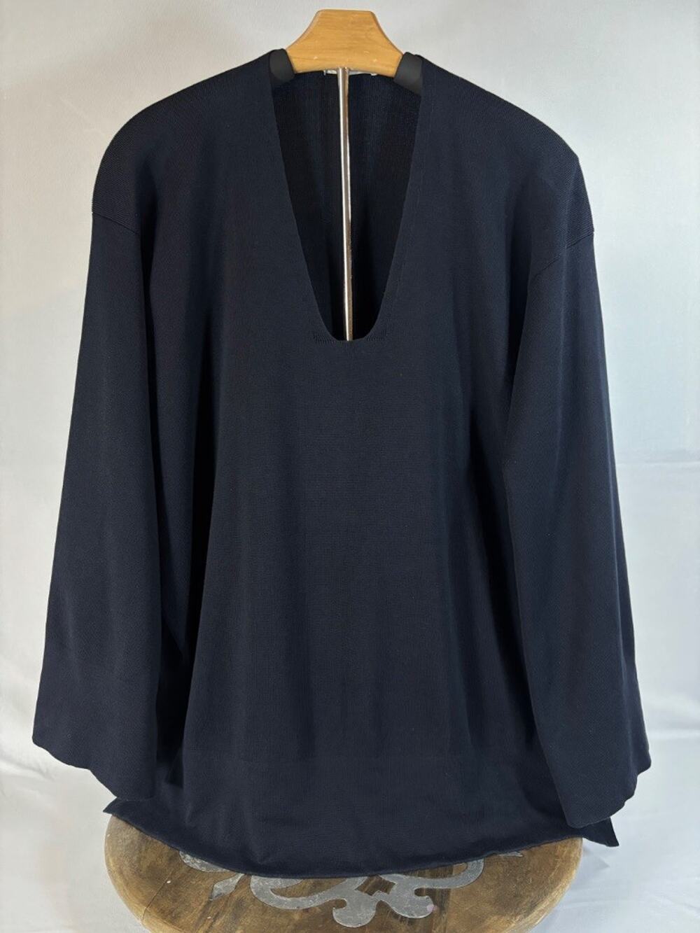 The Row Black Navy Deep V-Neck Oversized Knit Sweater Top M Minimalist